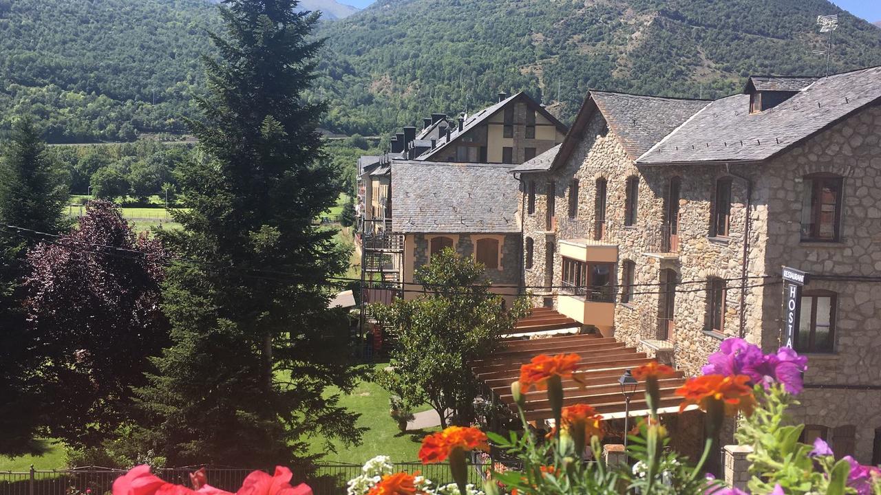 Hotel Vall D'Aneu Esterri d'Àneu Exterior foto